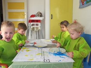 Schilderen bij Kinderopvang The Bunnies Ewijk