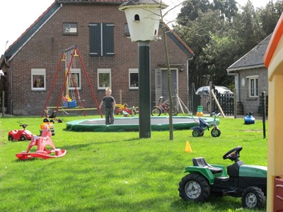 Veel speelplezier in de tuin - Kinderopvang The Bunnies Ewijk